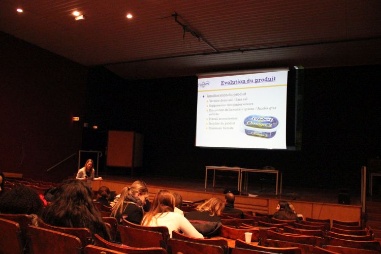 Lycee Amphi 2